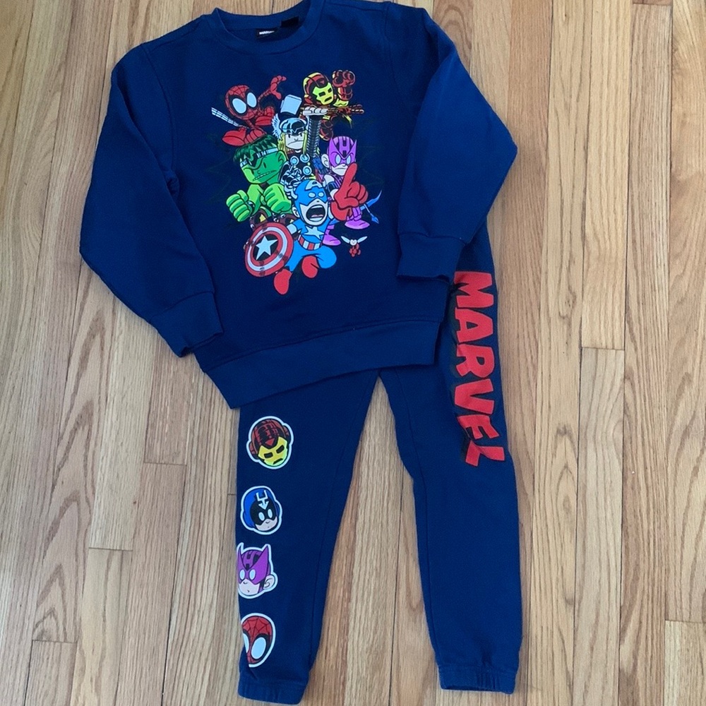 Marvel Sweatpant Set (Kids M)